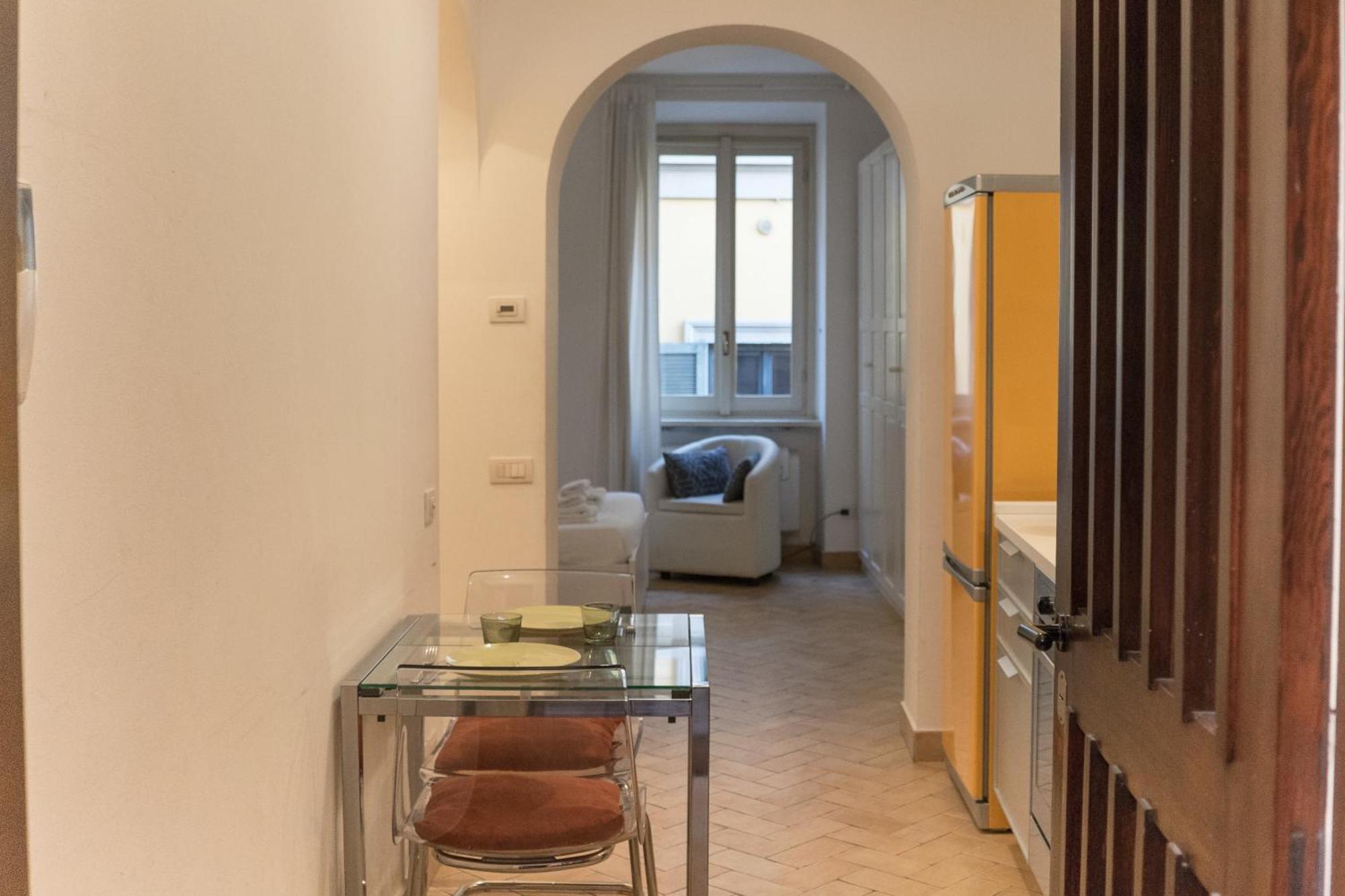 Disciplini Apartment A 5 Min Dal Duomo Мілан Екстер'єр фото